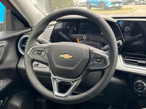 New 2026 Chevrolet Trax LT w/ Driver Confidence Package image 7