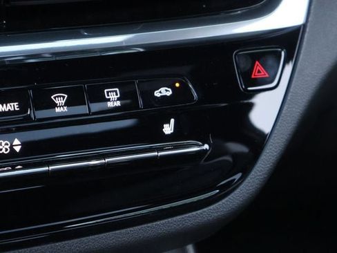New 2026 Buick Envista Sport Touring FWD image 35