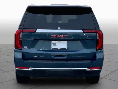 Used 2025 GMC Yukon Elevation RWD image 5