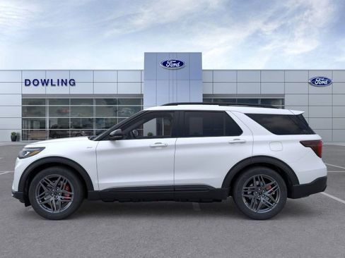 New 2026 Ford Explorer ST-Line w/ ST-Line Street Pack image 3