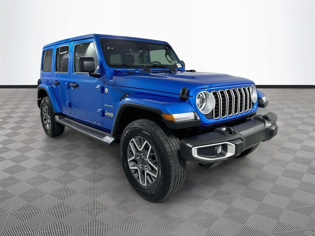 Certified 2024 Jeep Wrangler Unlimited Sahara w/ Technology Group AWD/4WD image 1
