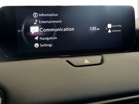 Used 2024 MAZDA CX-90 Plug-In Hybrid w/ Premium Pkg image 19