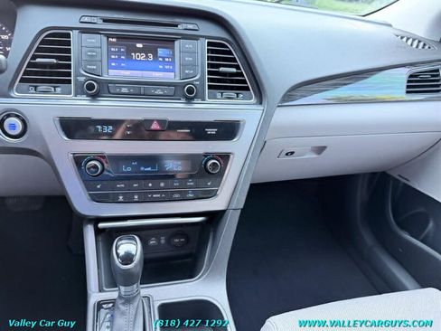 Used 2015 Hyundai Sonata Limited FWD image 13