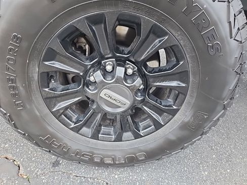 Used 2024 Ford F250 XLT w/ XLT Premium Package image 39