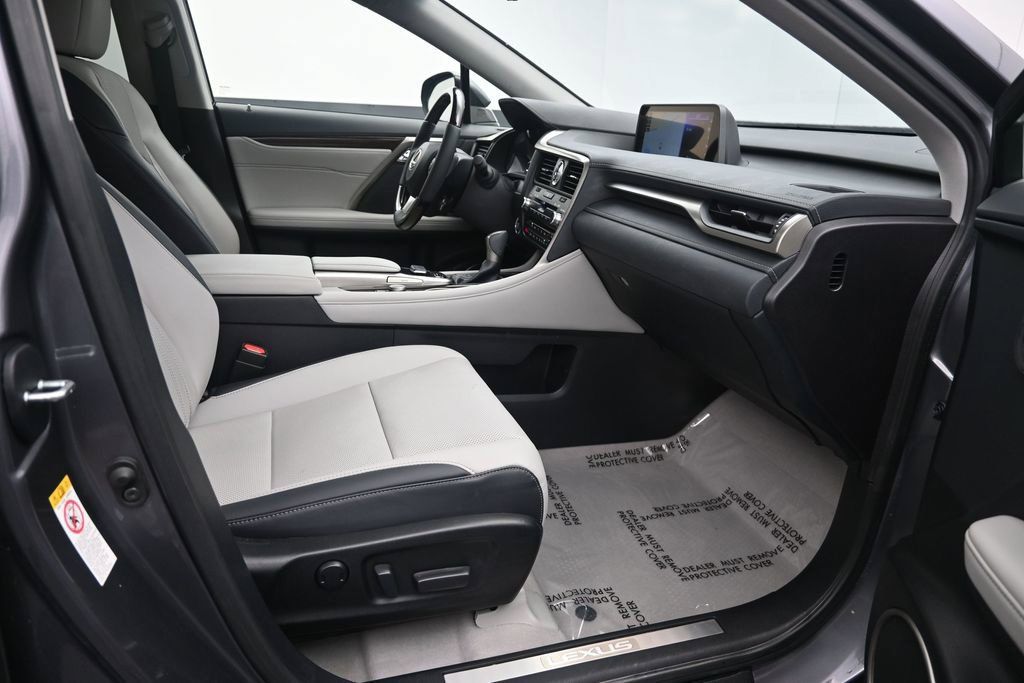 Used 2018 Lexus RX 350 FWD w/ Premium Package image 11