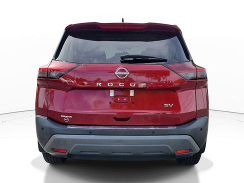 Used 2023 Nissan Rogue SV FWD image 6