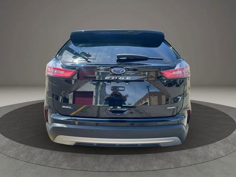 Used 2023 Ford Edge SEL w/ Convenience Package AWD/4WD image 6