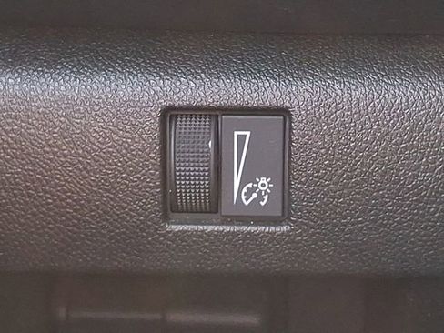 Used 2025 Chevrolet Colorado W/T w/ Advanced Trailering Package image 23