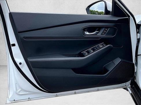 Used 2025 Honda Accord Touring image 18