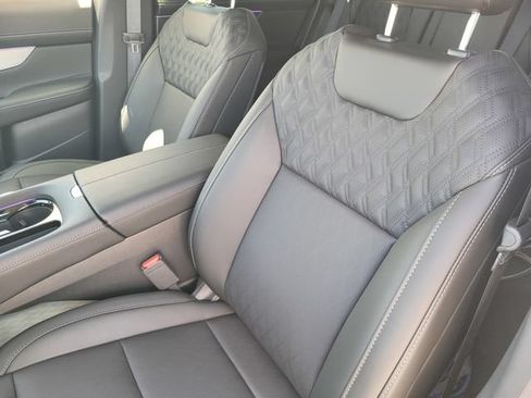New 2026 Nissan Murano Platinum w/ Cargo Package AWD/4WD image 8