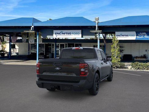New 2025 Ford Maverick Lariat w/ Black Appearance Package image 8