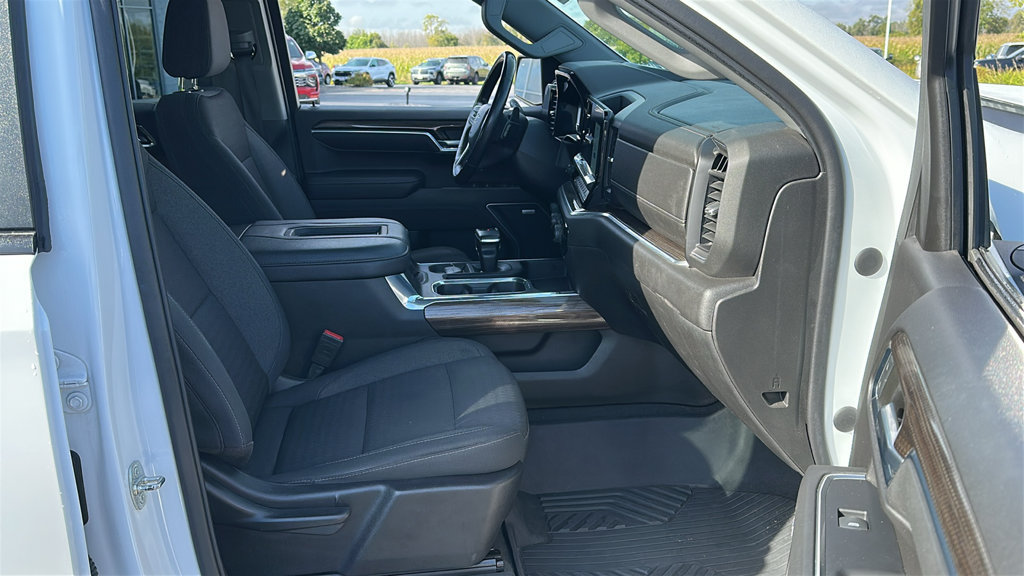 Used 2022 Chevrolet Silverado 1500 RST AWD/4WD image 29