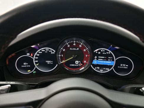 Certified 2023 Porsche Cayenne Turbo S image 20