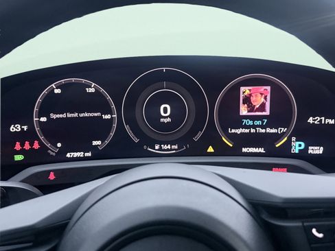 Used 2023 Porsche Taycan image 45