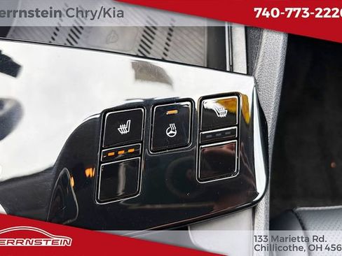 Used 2023 Kia Sportage EX AWD/4WD image 38