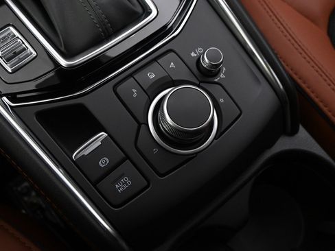 Certified 2025 MAZDA CX-5 Carbon Edition image 34