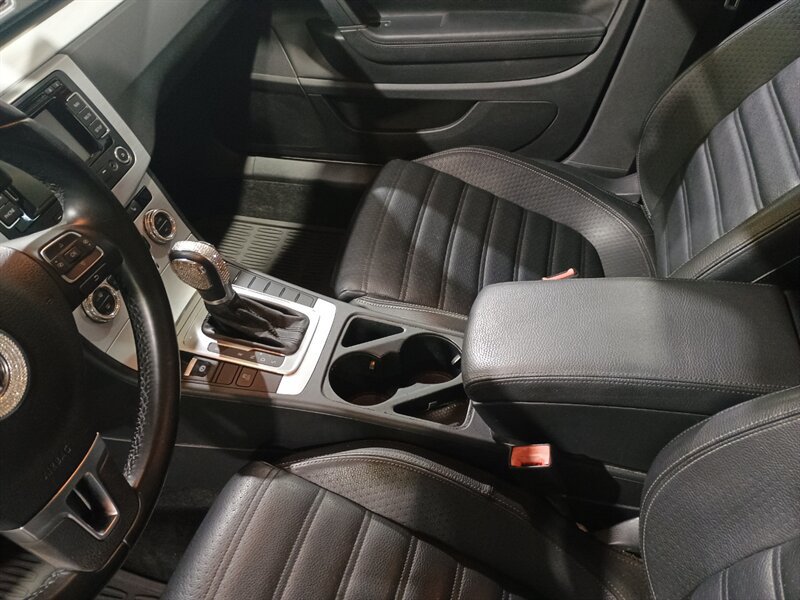 Used 2014 Volkswagen CC Sport FWD image 20
