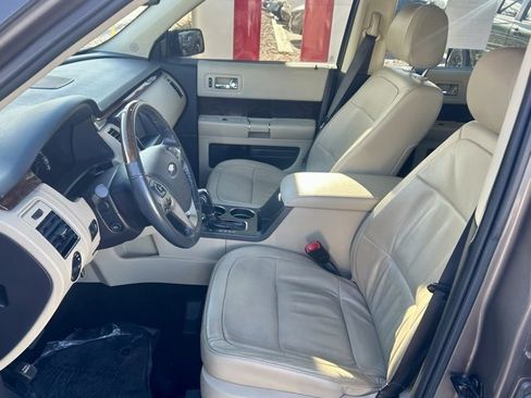 Used 2019 Ford Flex Limited image 7