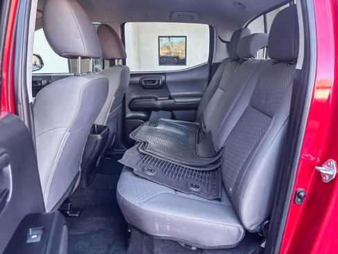 Certified 2023 Toyota Tacoma SR AWD/4WD image 21