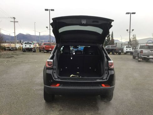 New 2026 Jeep Compass Limited w/ Sun, Sound & Navigation Group image 11