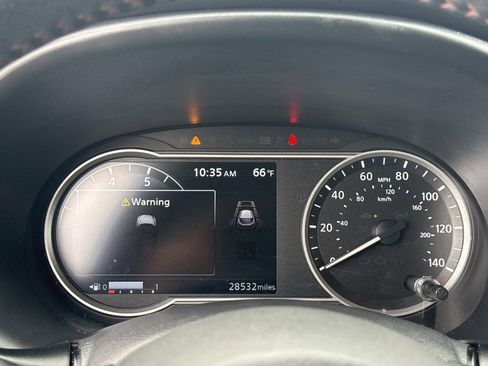 Certified 2020 Nissan Kicks SR image 28