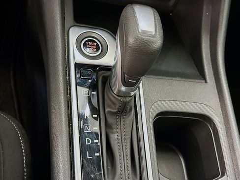 Used 2024 Nissan Sentra SV image 24