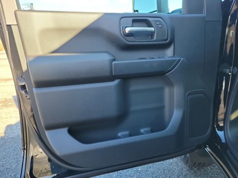 New 2026 GMC Sierra 3500 Pro w/ Convenience Package image 15