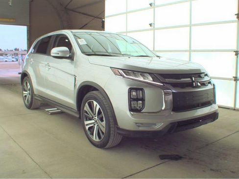 Used 2024 Mitsubishi Outlander Sport AWD image 4