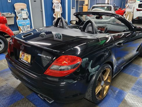 Used 2005 Mercedes-Benz SLK 55 AMG image 53