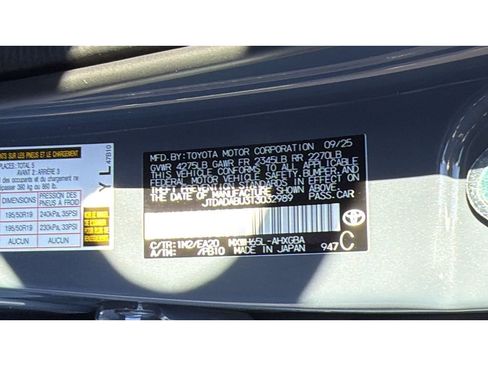 New 2026 Toyota Prius XLE image 28