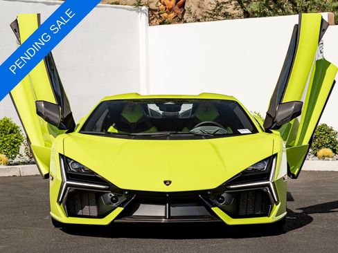 Used 2025 Lamborghini Revuelto AWD/4WD image 6