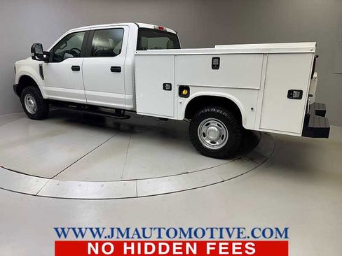 Used 2019 Ford F250 XL w/ Power Equipment Group AWD/4WD image 3