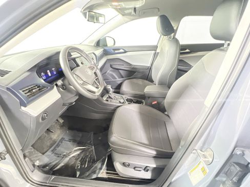 Used 2022 Volkswagen Taos SE image 20