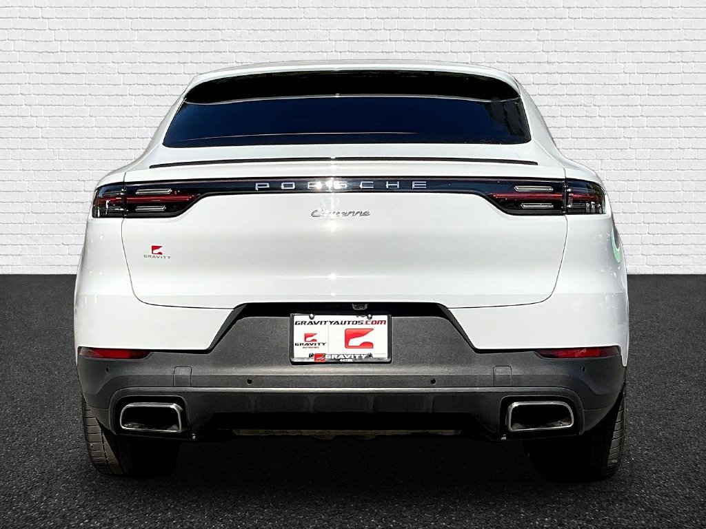 Used 2022 Porsche Cayenne Coupe w/ Premium Package AWD/4WD image 5
