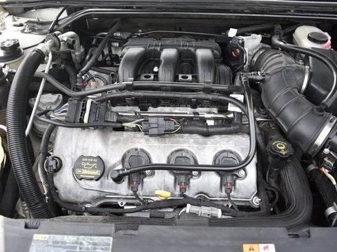 Used 2009 Ford Taurus Limited AWD/4WD image 32