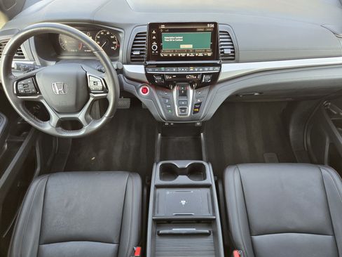 Used 2025 Honda Odyssey Sport-L image 22