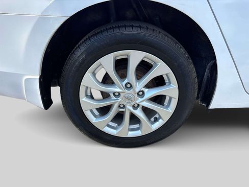 Used 2017 Nissan Sentra S w/ S Style Package FWD image 28