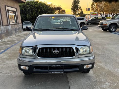 Used 2003 Toyota Tacoma 2WD Xtracab image 3