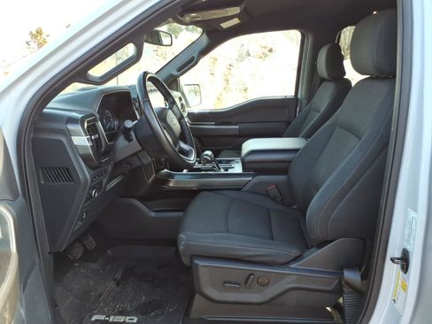 Used 2022 Ford F150 XLT w/ Equipment Group 302A High image 10