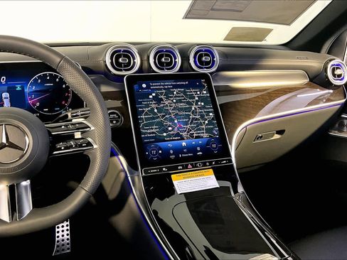 New 2026 Mercedes-Benz GLC 300 4MATIC image 8