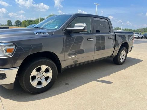 Used 2019 RAM 1500 Big Horn AWD/4WD image 11