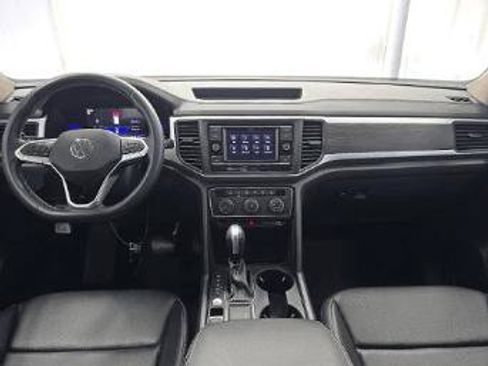 Used 2022 Volkswagen Atlas SE FWD image 14