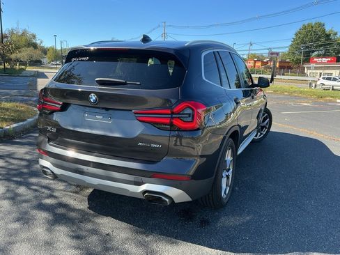 Used 2022 BMW X3 xDrive30i w/ Convenience Package image 3