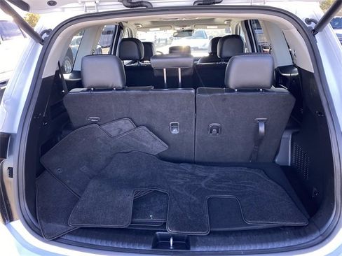 Used 2025 Kia Telluride EX image 31