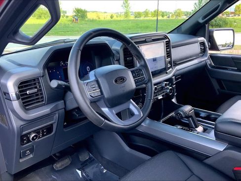 Used 2025 Ford F150 XLT w/ Equipment Group 301A Standard AWD/4WD image 13