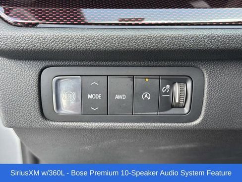 Certified 2024 Chevrolet Traverse Z71 w/ Enhanced Driving Package AWD/4WD image 13