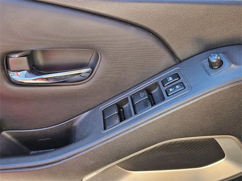 Used 2022 Nissan Frontier SV image 29