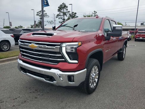 New 2026 Chevrolet Silverado 3500 LTZ w/ LTZ Premium Package AWD/4WD image 1