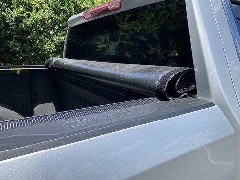 Used 2022 GMC Sierra 1500 SLT w/ SLT Premium Package AWD/4WD image 42