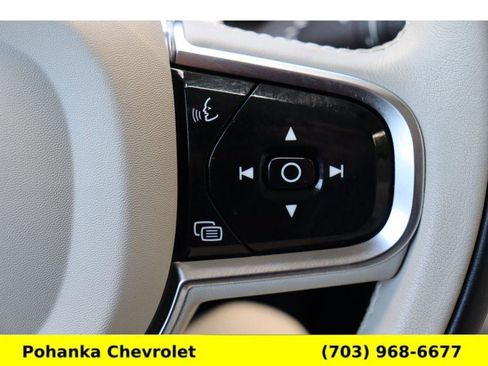 Used 2024 Volvo XC90 B6 Ultimate image 12